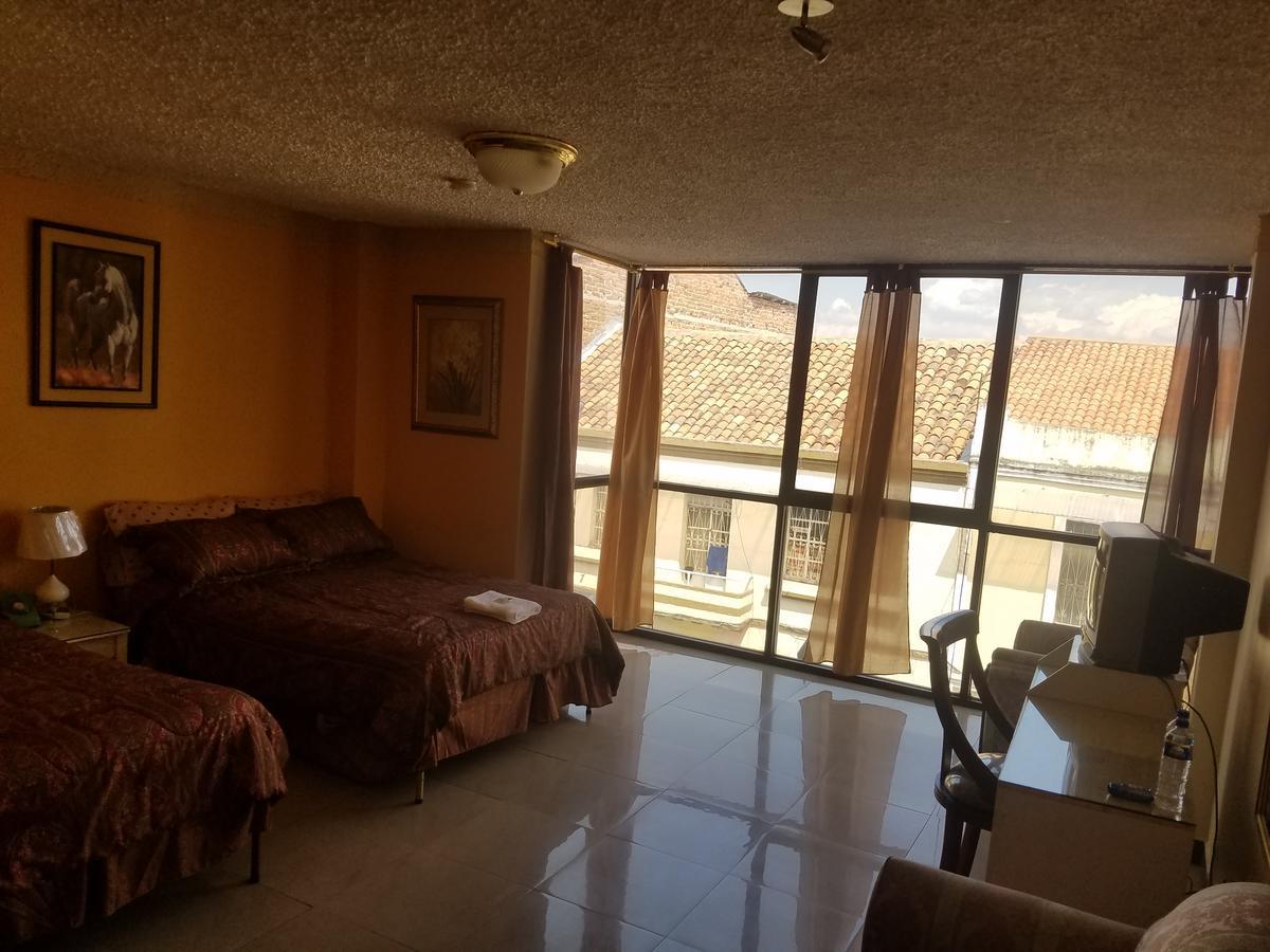 Hotel Las Americas Cuenca Bagian luar foto